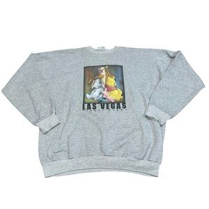 VTG 90s Las Vegas Disney Store Winnie the Pooh Sweater Large Tigger Eeyore